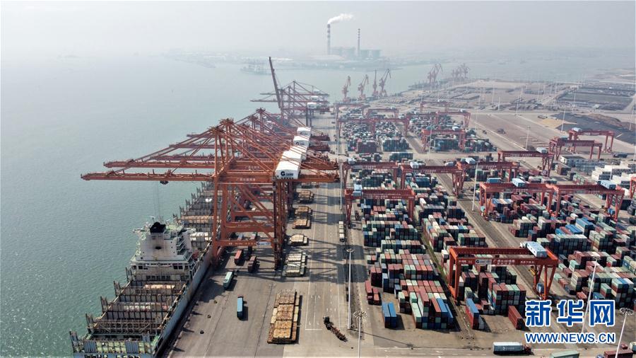 (圖文互動)(1)出山入海 “船”流不息——廣西北部灣港生產保暢一線見聞